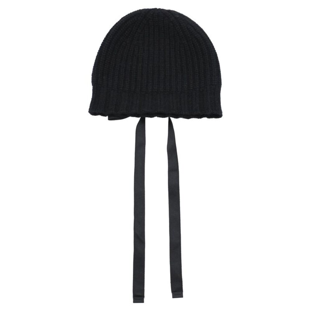 Chanel CC Bow Detailed Beanie in Black Cashmere